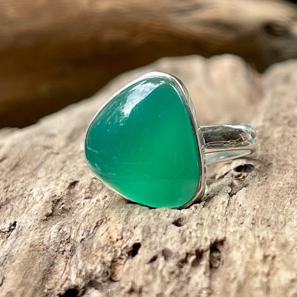 Green Onyx Gemstone 925 Sterling Silver Ring | sz 9.5 - Picture 2 of 7